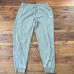 Nike joggers